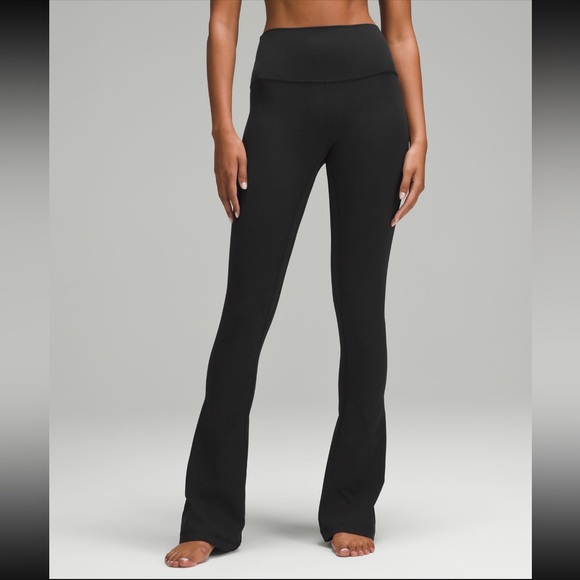 Lululemon a lign mini flare pants - Picture 1 of 1